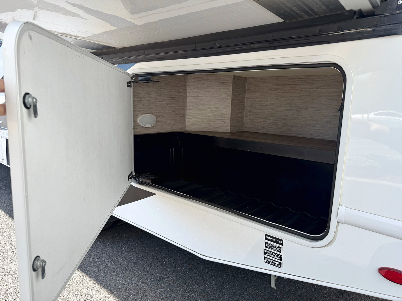 Vehicle thumbnail 12