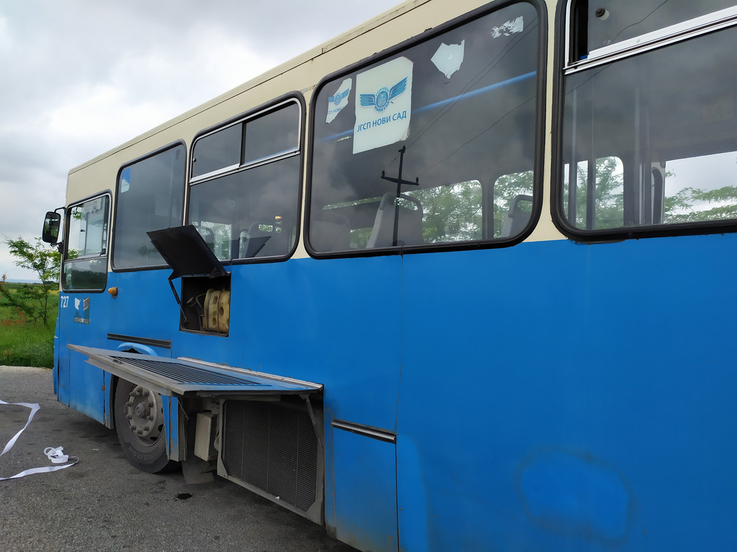Neobus #727; otovren