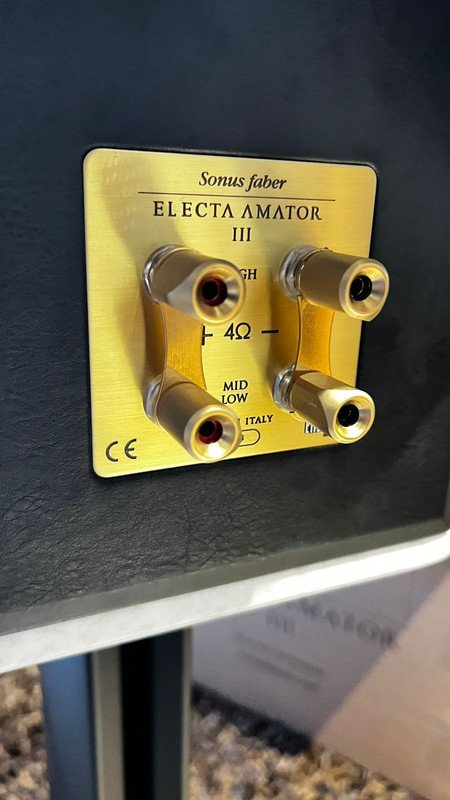 caaff401-516c-4ad3-a230-962eaaf215a4.jpg