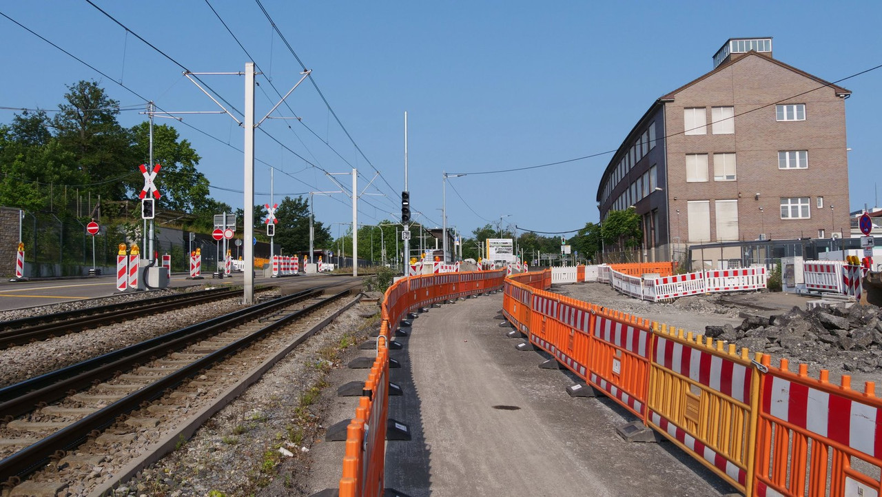 [Bild: 090625-085228-1b.jpg]