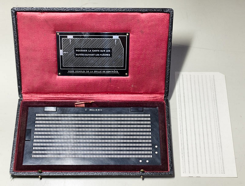 https://i.postimg.cc/3JVsSTzr/Grille-De-Controle.jpg