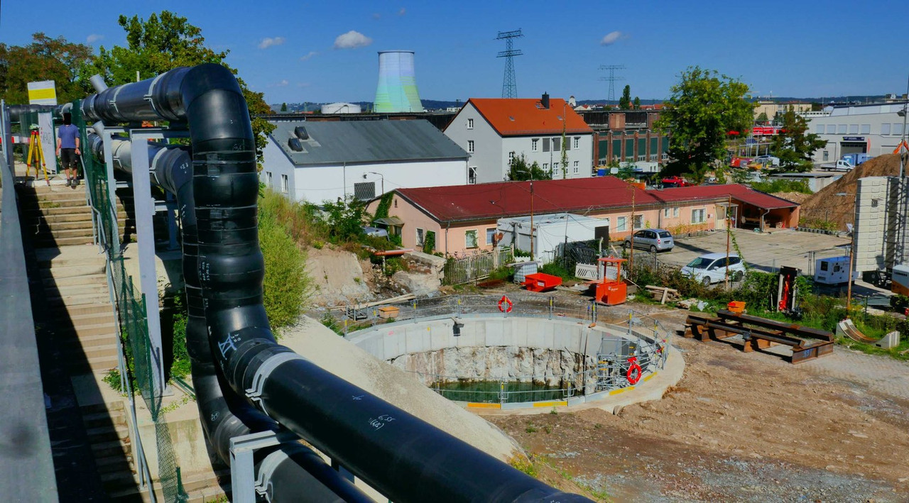 Bild: https://i.postimg.cc/3JW9pYRr/P1300530.jpg