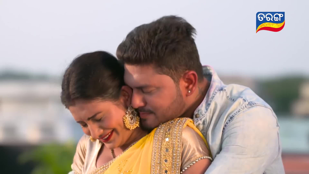 odia Serial hot Navel press_6