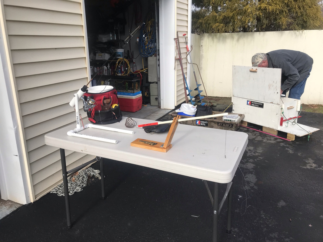 A0CD7A7C-B7B1-49F7-81C6-B46B033082E2