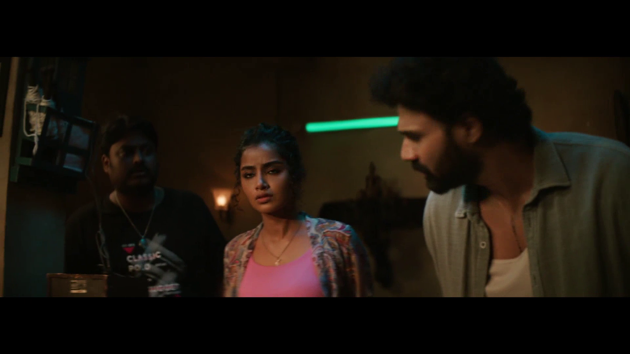 vlcsnap 2025 11 09 19h14m19s185