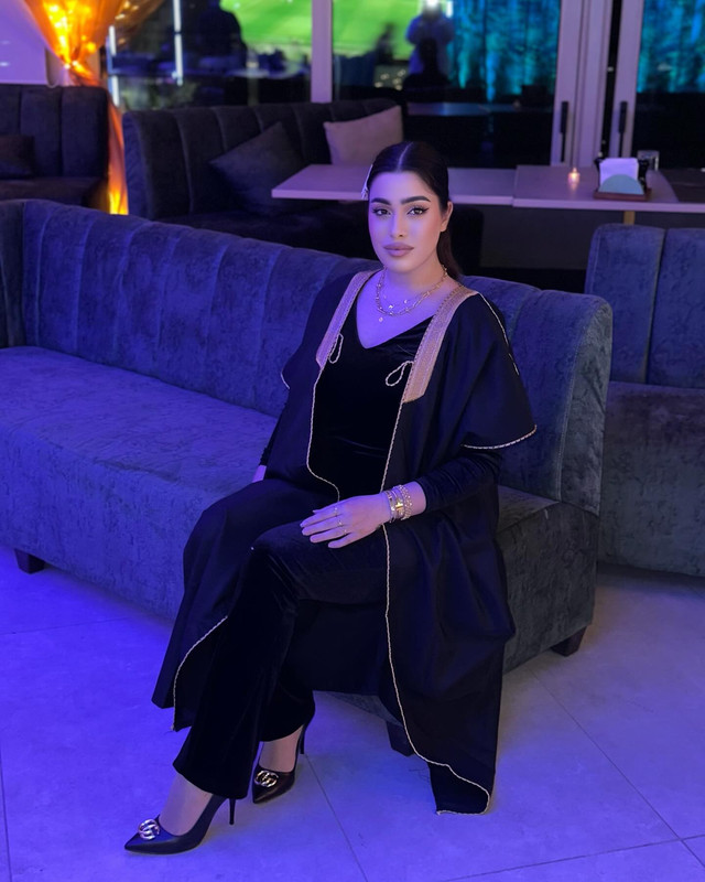 صور إليسا أندونيان فضيحة 2026 - مشاهد ساخنة | إليسا أندونيان 2025! Elissaandonian-1756229249661