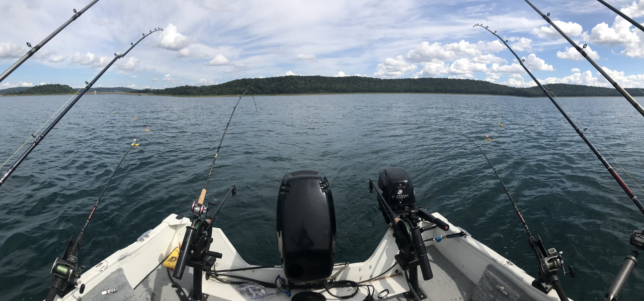 48EAE6F5-EEEE-4071-AC3B-24B42CFE1D53