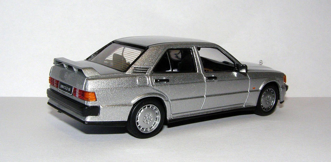 1984 Mercedes-Benz 190 E 2.3-16 (W201) (IXO Models for Diecast C