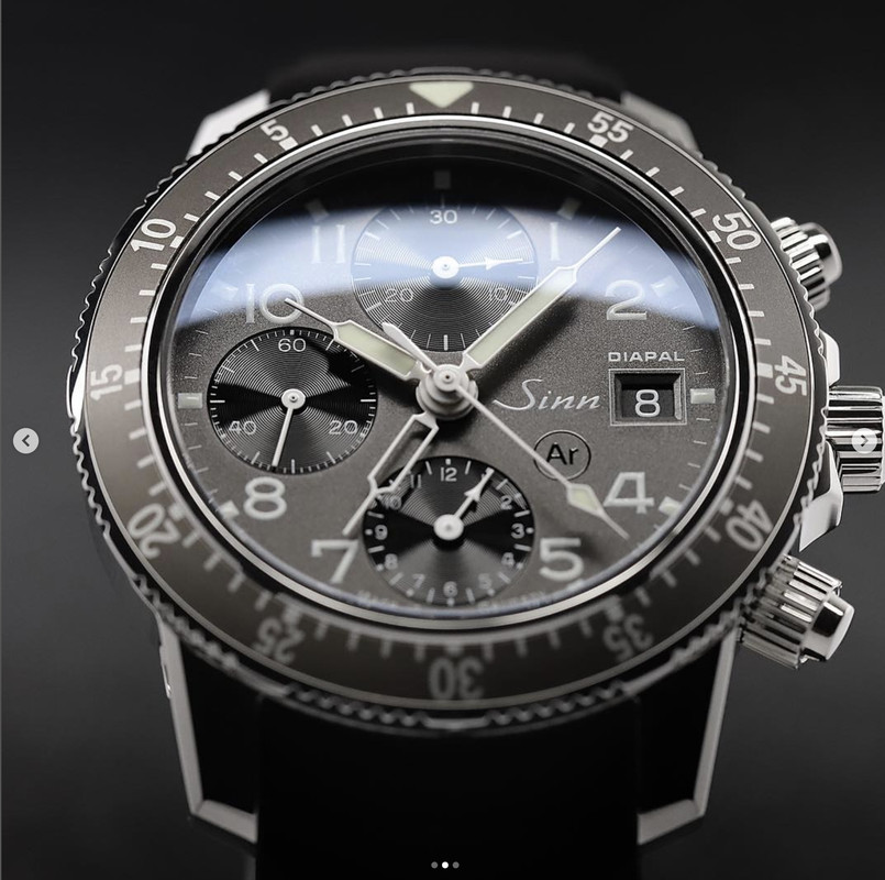 FB4920C6-56F4-4CDD-96F5-557C307E9948