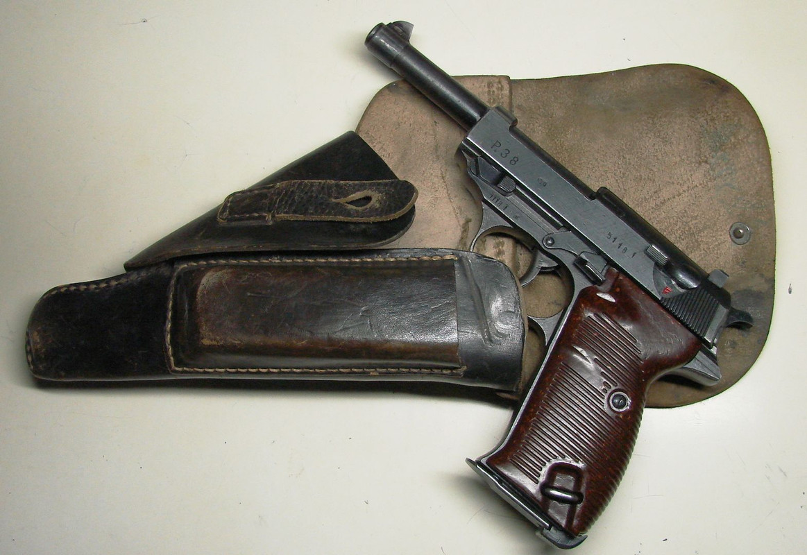 P.38 cyq 1943  in  a 1943 fkx code WaA869 softshell holster SOLD