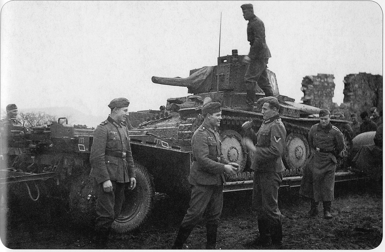 Fotos from the Panzertruppen Tthe Early Years2