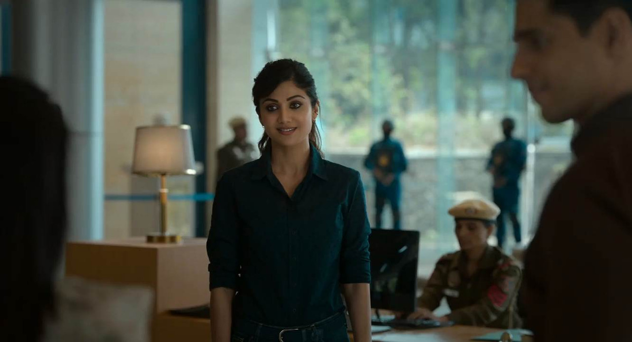 Indian Police Force (2024) Season 1 [Hindi + Tamil + Telugu + Malayalam + Kannada] WebRip 480p, 720p ESub - Complete Screenshot