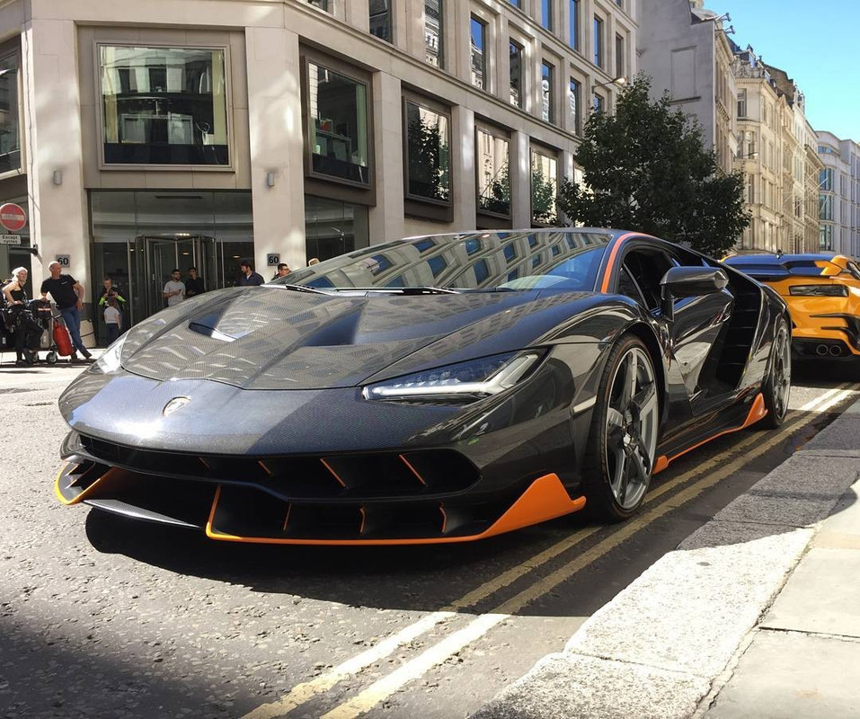 1473696871-14295328-1562474797394231-426255296-n