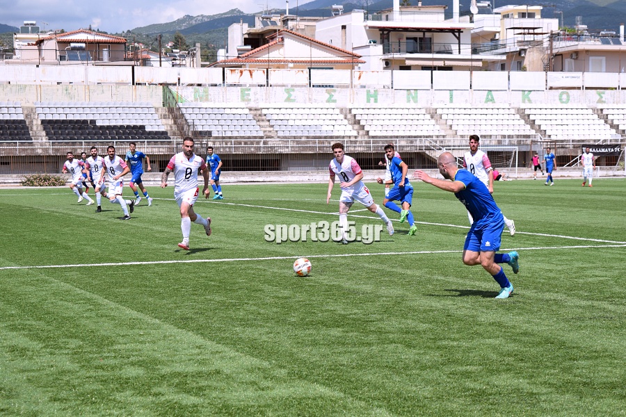 , &Pi;&alpha;&nu;&theta;&omicron;&upsilon;&rho;&iota;&alpha;&kappa;ό&sigmaf;- &Pi;&alpha;&lambda;&lambda;&eta;&xi;&omicron;&upsilon;&rho;&iota;&alpha;&kappa;ό&sigmaf; 3-0: &Mu;&epsilon; &tau;&omicron; &delta;&epsilon;&xi;ί &sigma;&tau;&alpha; &mu;&pi;&alpha;&rho;ά&zeta; &mu;&epsilon; &chi;&alpha;&tau; &tau;&rho;&iota;&kappa; &tau;&omicron;&upsilon; &Alpha;&gamma;&gamma;&epsilon;&lambda;ή (&phi;&omega;&tau;&omicron;&gamma;&rho;&alpha;&phi;ί&epsilon;&sigmaf;)