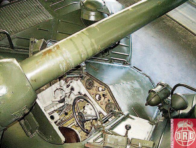 (066-071)Bronevik_Page_3_Image_0002