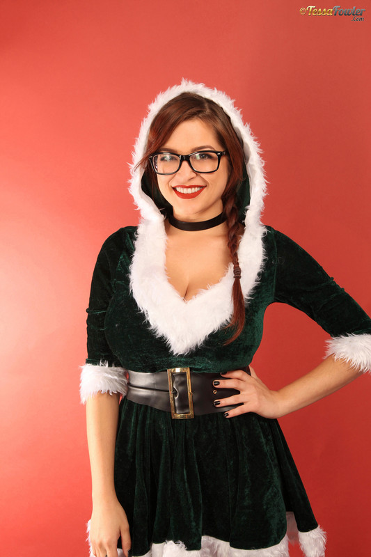 tessa fowler christmas velvet set 1 1