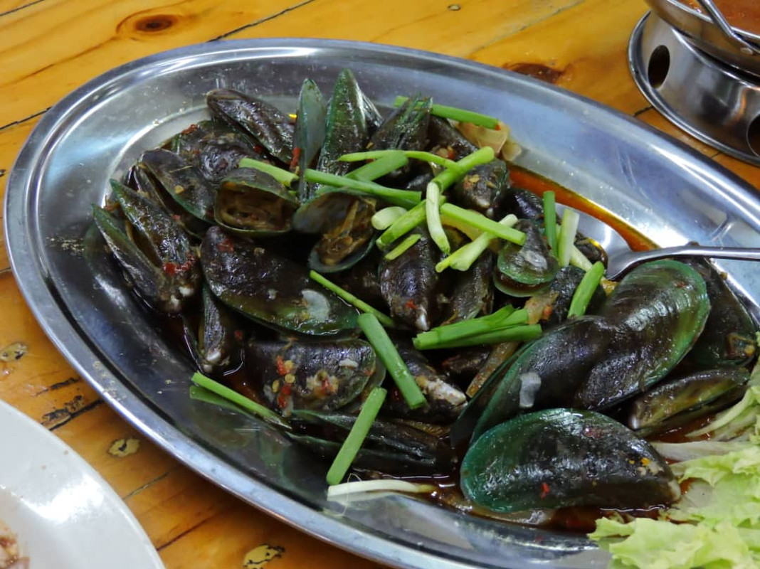 JOM PERGI MAKAN DI RESTORAN SISIK IKAN BAKAR RESEPI WARISAN TOK DI KLANG JOM PERGI MAKAN DI RESTORAN SISIK IKAN BAKAR RESEPI WARISAN TOK DI KLANG