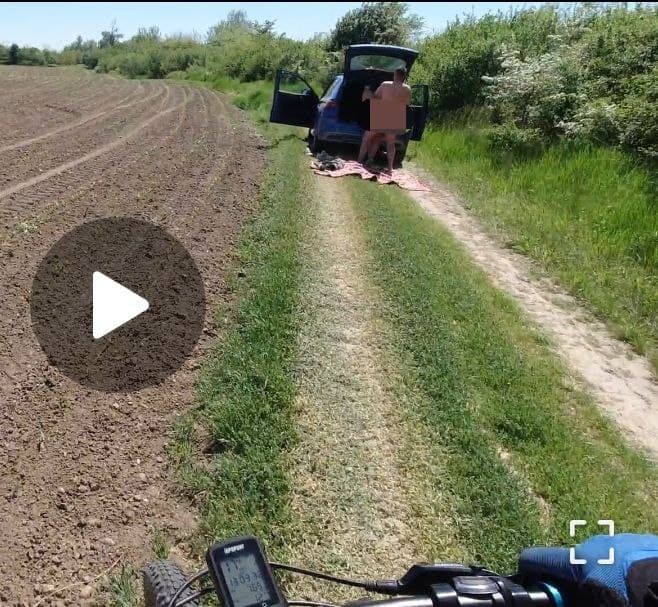 photo_2021-05-09_16-53-18