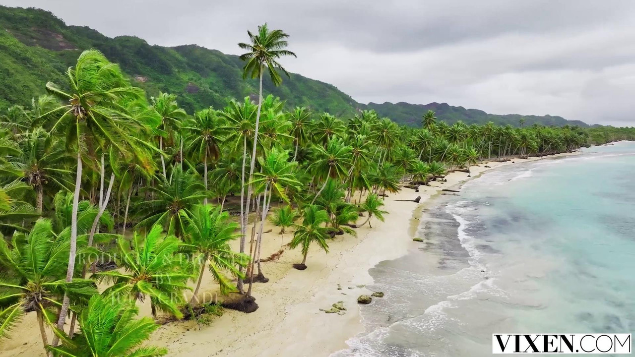 vlcsnap-2023-06-06-12h13m50s173