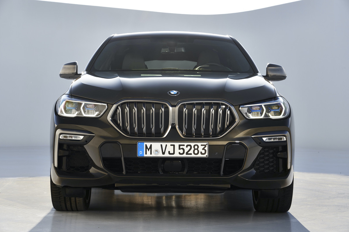 2020-BMW-X6-exterior-design-16
