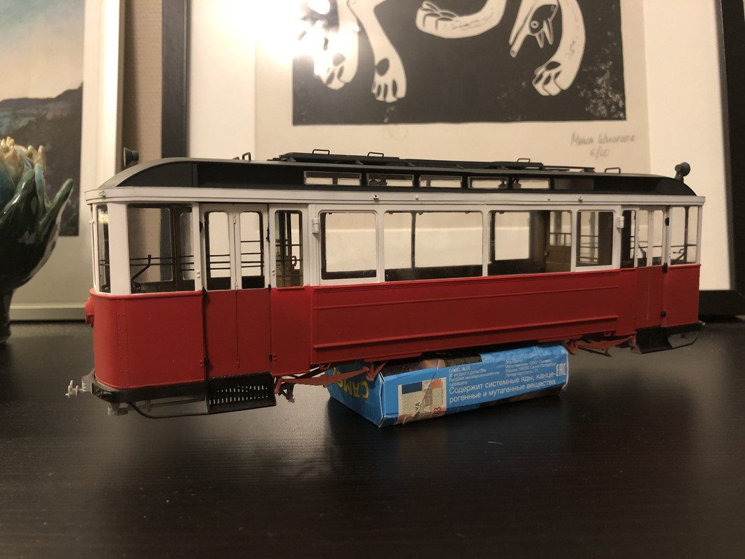 7701B825-9DB1-4681-93E0-0AA88E2C60E6