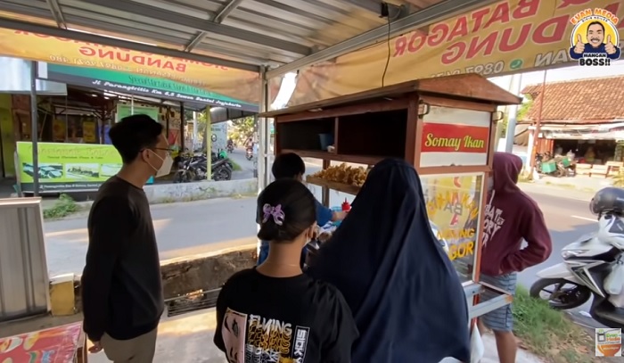 Kedai Siomay dan Batagor Bandung yang berada di kawasan Bantul, Jogja.