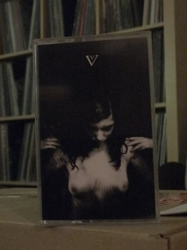 05988608-17DD-42A0-B5EE-035FEA75CDCA