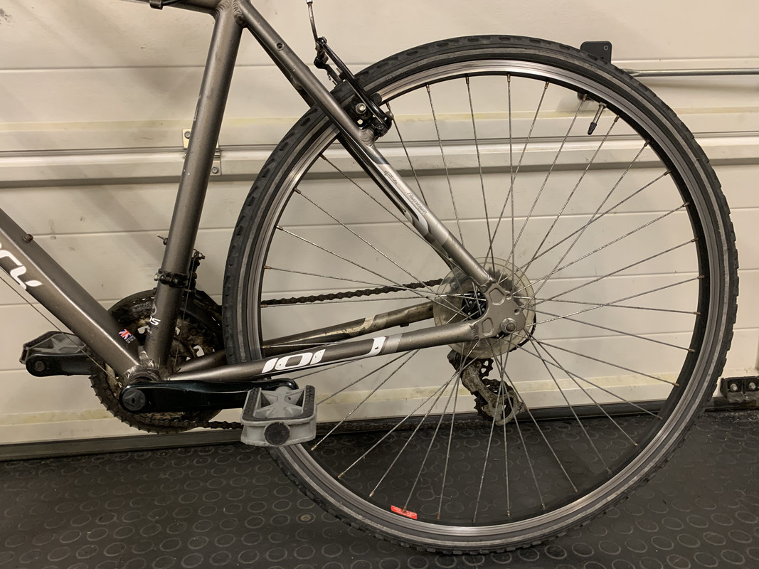 5ED03100-83F4-4269-9BC9-C31909AD79EE