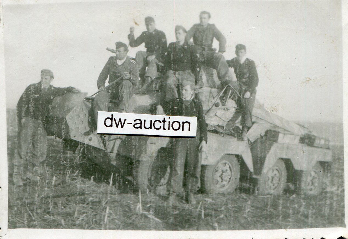 8-Rad Panzerspähwagen in Ungarn 1944 , 23 PZ DIV