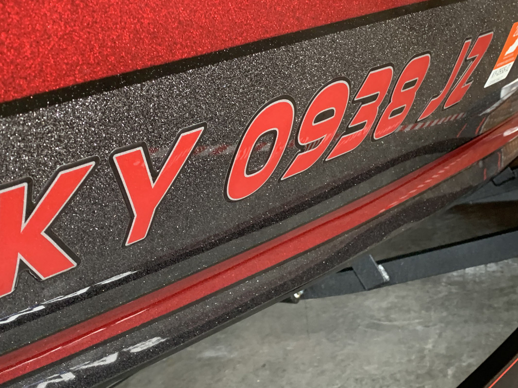 71E916E7-A509-4DB4-BF2F-1DCAC94DC978