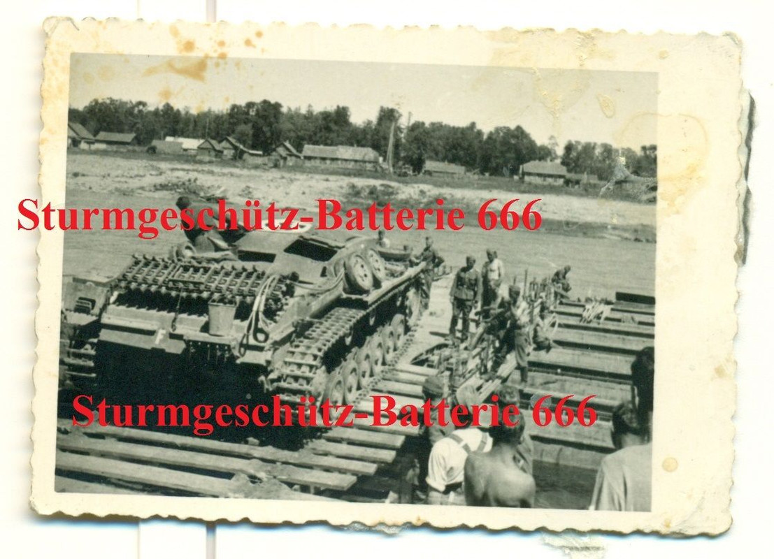 FOTO - STUG-BATTERIE 666 - STURMGESCHÜTZ - VERLA
