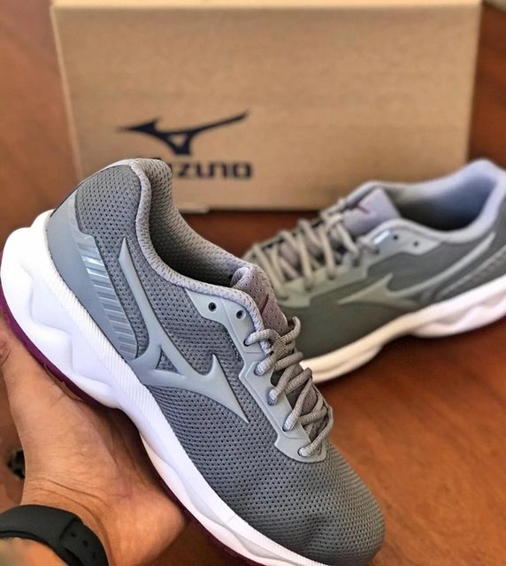 Tênis Mizuno Space Feminino