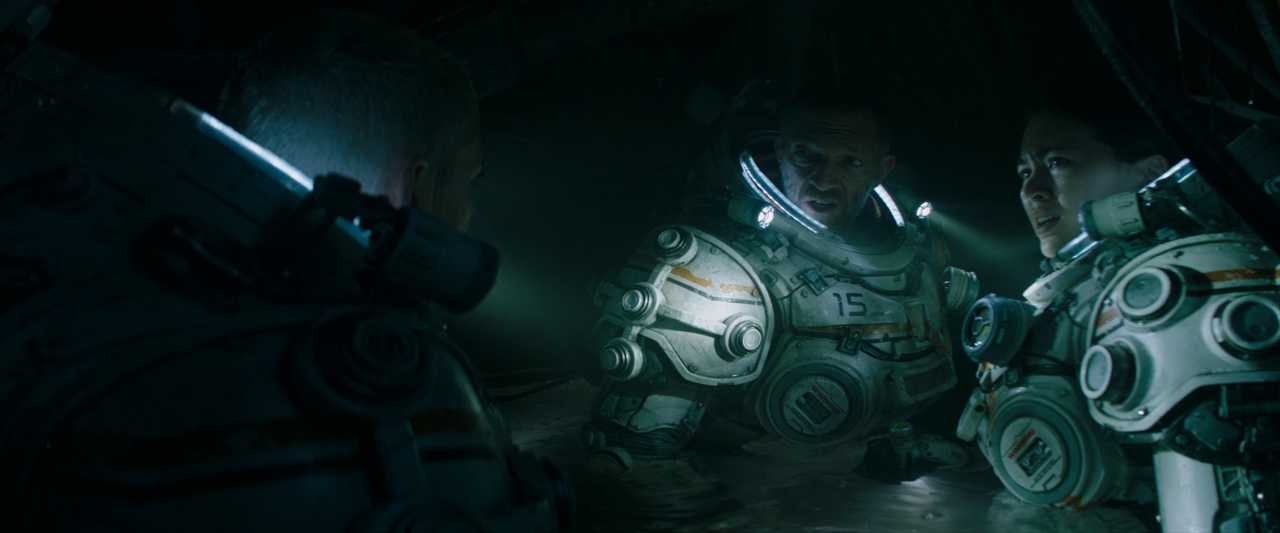 Underwater (2020) [BluRay Rip 1080p ITA-ENG DTS-AC3 SUBS] [M@HD].mkv_snapshot_00.47.49.408