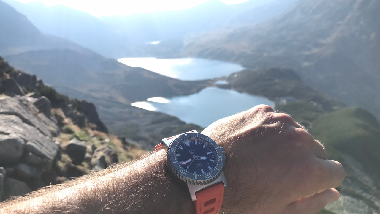 92C1E081-A4A4-455F-97C2-AC661D652AB1