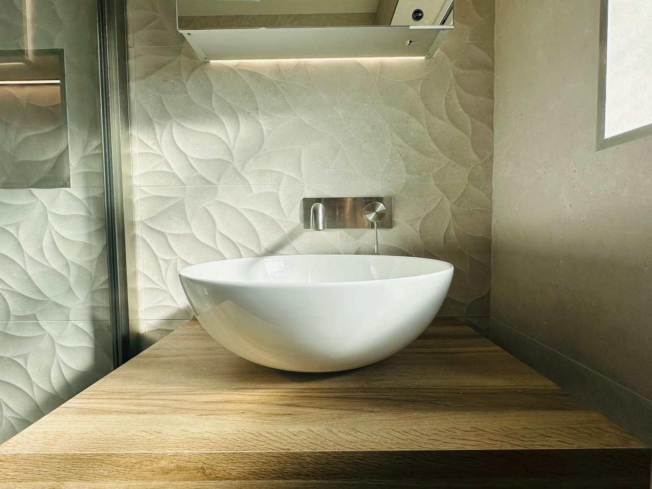 Botanical sink finish