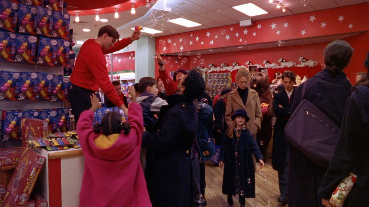 Eyes Wide Shut 1999 (1080p x265 10bit Tigole).mkv_snapshot_02.29