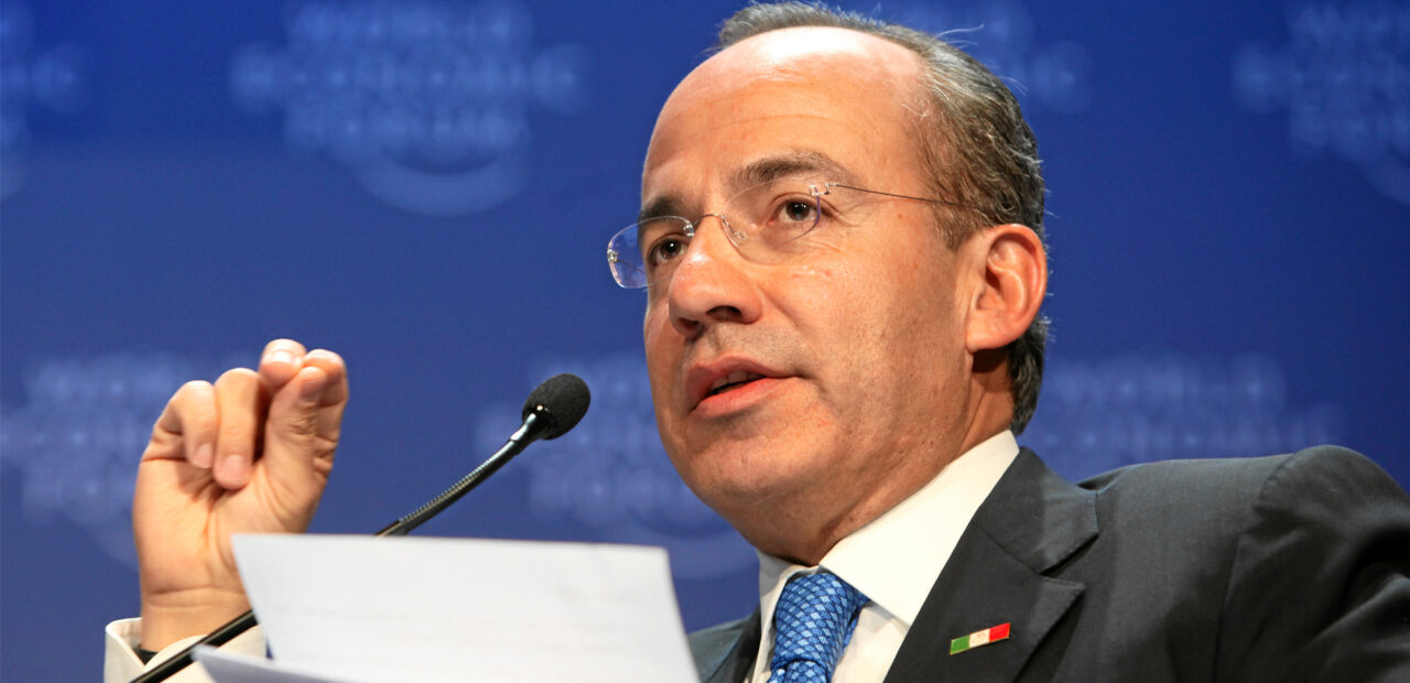 Felipe Calderón envía mensaje de Año Nuevo: “Qué renazca la esperanza”