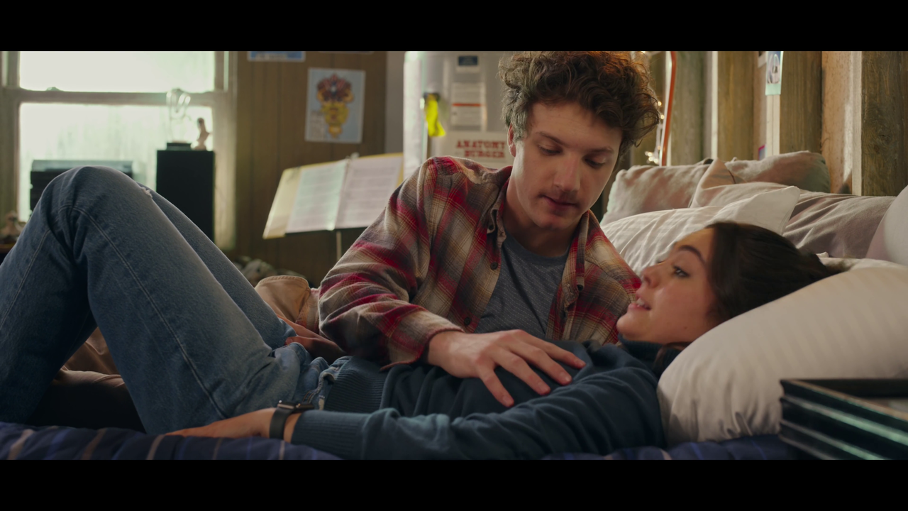 vlcsnap-2023-12-02-00h58m07s430