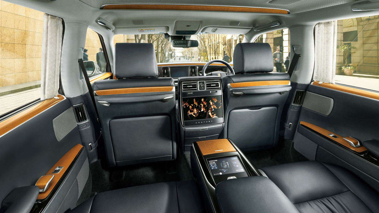 toyota_century_2018_6