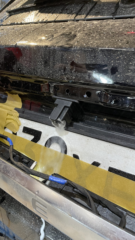 EEE60971-AEF5-438B-A829-4E525FE9A99B