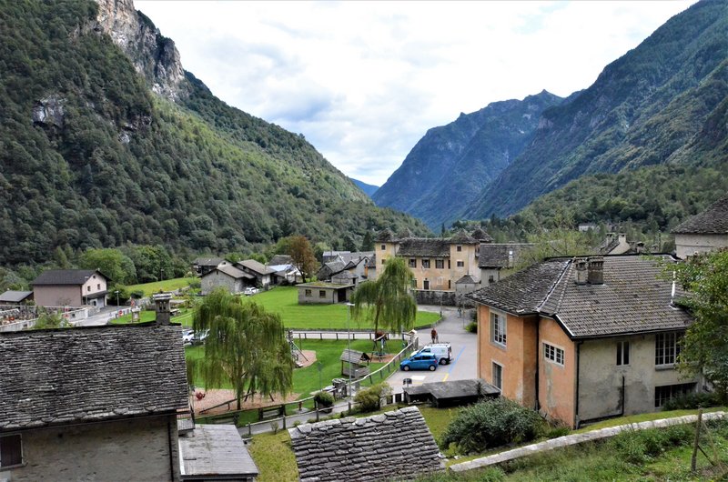 Suiza y sus pueblos-2019 - Blogs de Suiza - BRIONE-8-9-2019 (26)