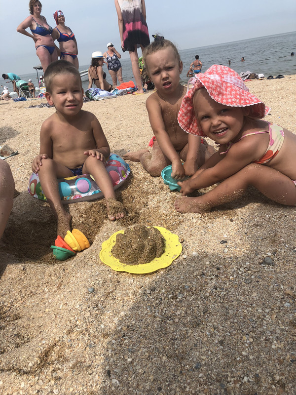 7EF02078-54B8-44F1-A184-E40F0999C77F