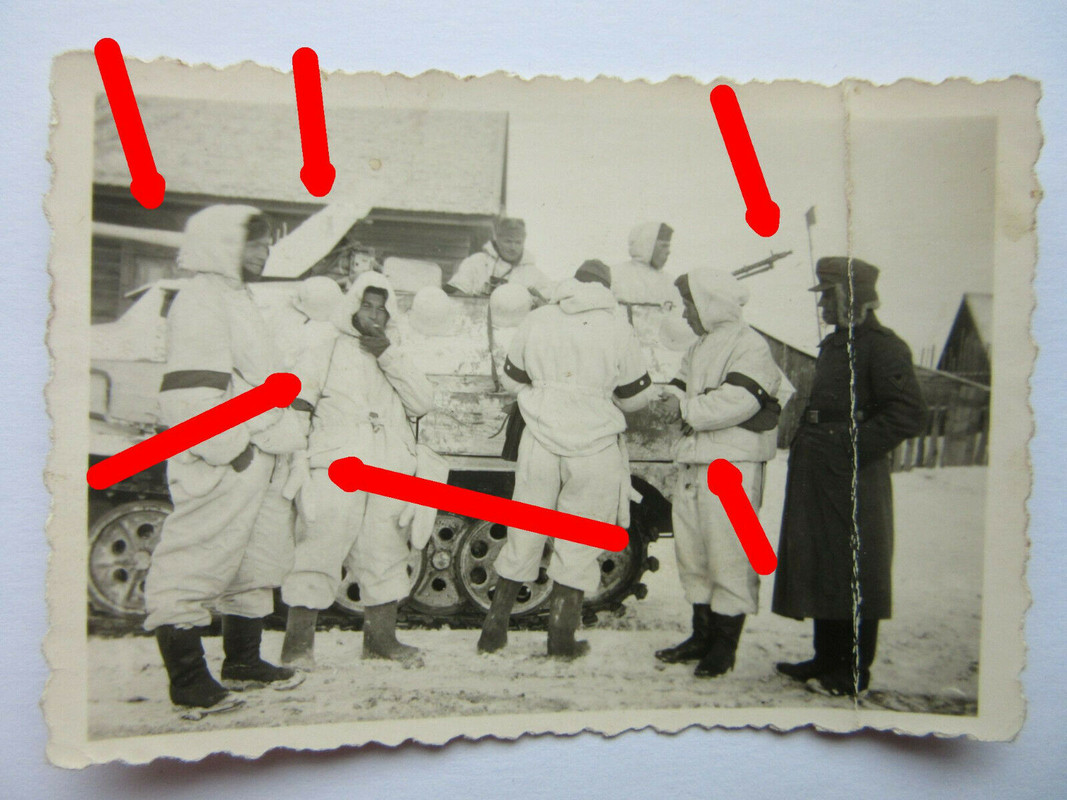 Foto Russland SPW Schützenpanzer SDKFZ 251 10 Panzer 3,7cm Pak Winter Camo