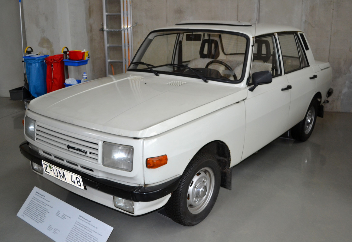 Wartburg-353W (1985-88)