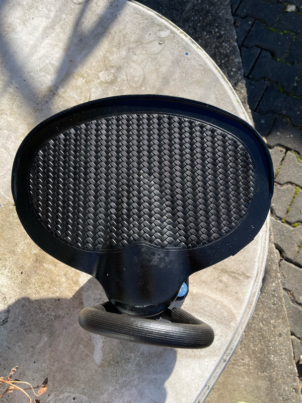 F22B0AE0-0885-4CB1-AA01-16D731C6FCCC