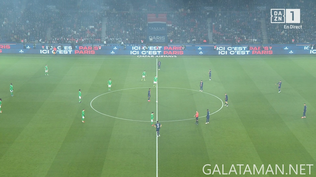 01-12_20-30-00_FR  LIGUE 1 DAZN PRIME 1 FHD_Paris Saint-Germain vs Saint-Étienne.ts_snapshot_15.24.1