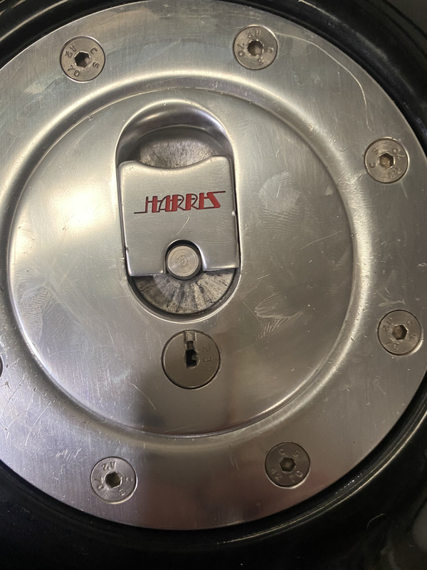 38E4CAE4-2488-4FB3-9408-226E670FD63F