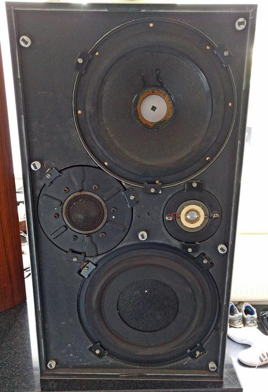 Bang Olufsen Beovox 5700 Classic Vintage Loudspeakers