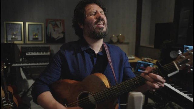 CANCIÓN PRINCIPAL DE LA PELÍCULA “CUERPO ESCOMBRO” DE EL KANKA