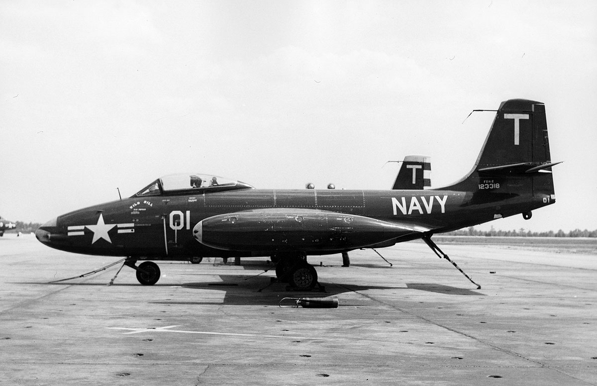 xF2H-2 123318 CAG-1 T01 Cecil Field Jun-9-54 JFa